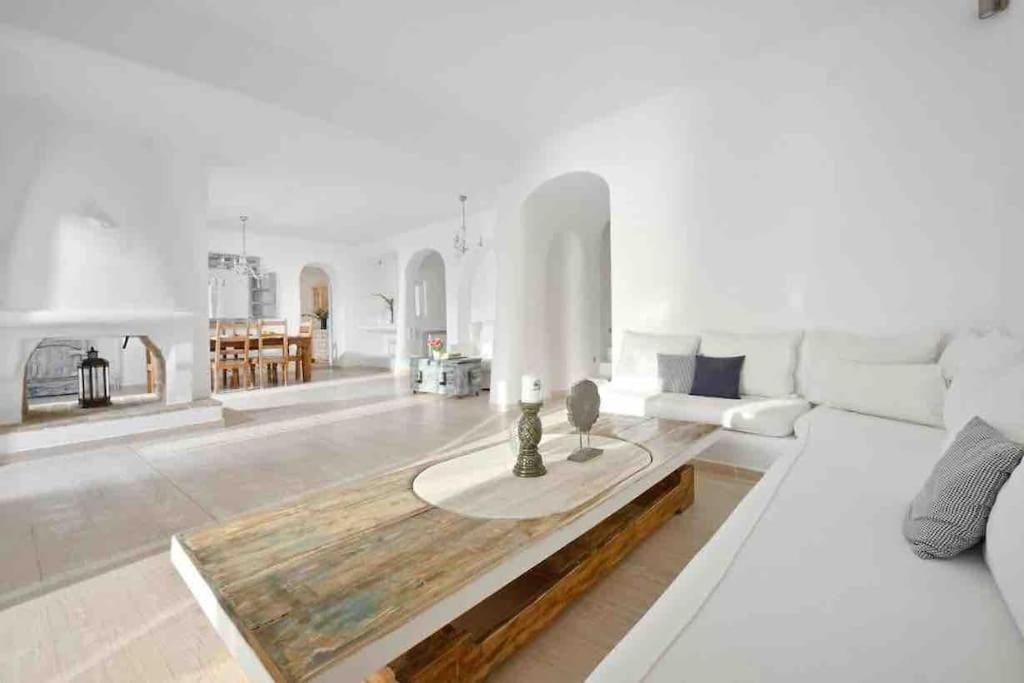Navona Mykonos Villa *