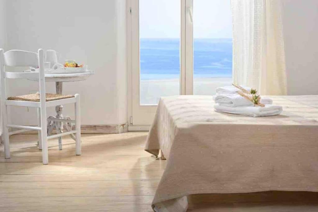 Navona Mykonos *